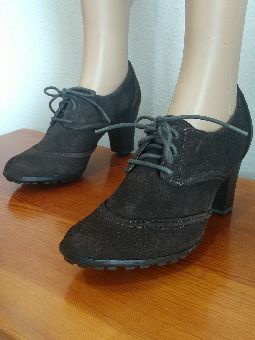 Sonoma Dark Brown Suede Lace-Up Block Heel Oxfords